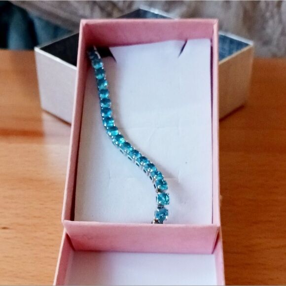 STERLING Silver Turquoise Tennis Bracelet - Picture 11 of 13